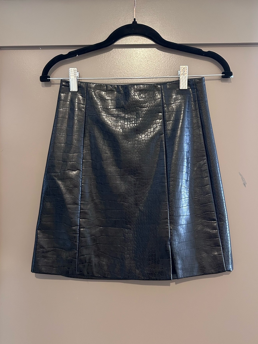 ASTR black faux leather skirt
